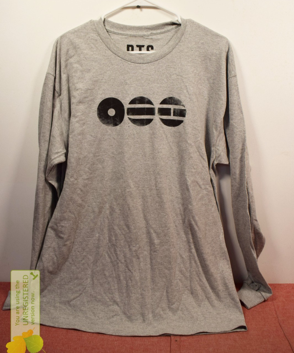 BTS Clothing Long Sleeve T-shirt Gray Large
